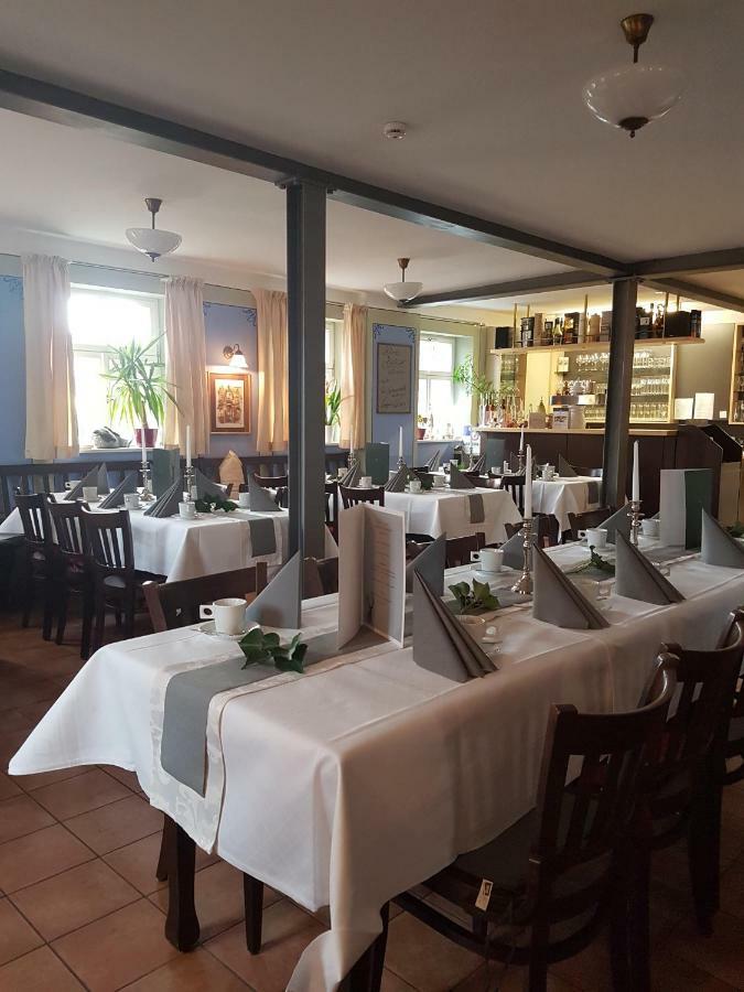 Wirtshaus Am Markt 마크트놀드하임 외부 사진